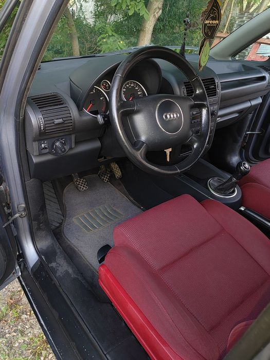 Vând Audi A2 2006.