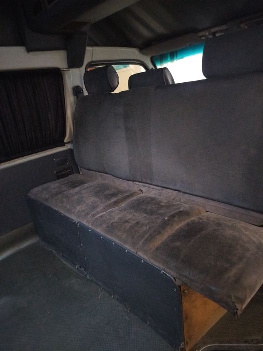 Mikroavtobus foton sotiladi