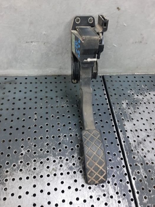 pedala acceleratie 1.9 tdi audi a3 8l vw golf 4 skoda octavia 0281002342  1j1721503k