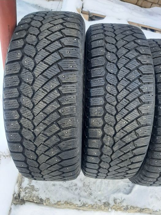 Продам шины 235/55/19