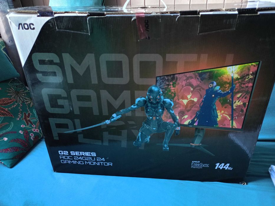 Монитор AOC 24G2U, 144hz, аос, 1080p