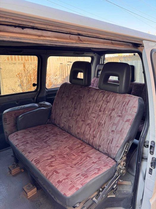 Продается Минивэн Mitsubishi L 300 турбо дизель 8 мест, категория "B"