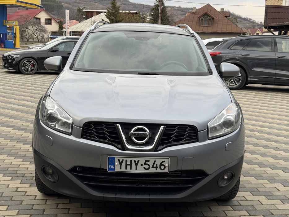 Nissan qasqai +2  1.6 diesel 2013 7 locuri 4x4
