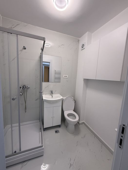 Garsoniera noua sector 4, prima inchiriere!