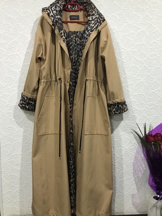 Paltoane dama lana De Ville