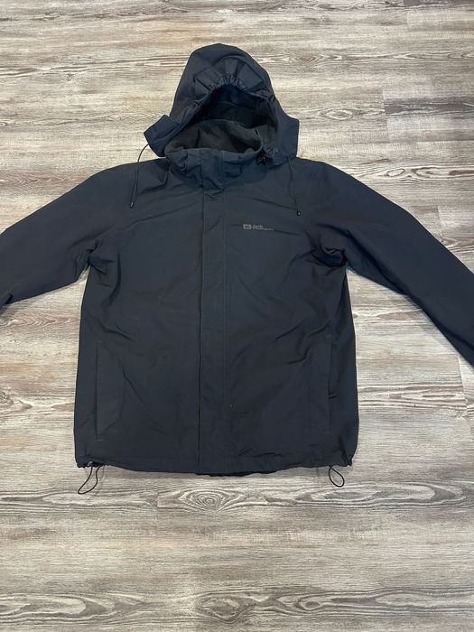 Яке Jack Wolfskin