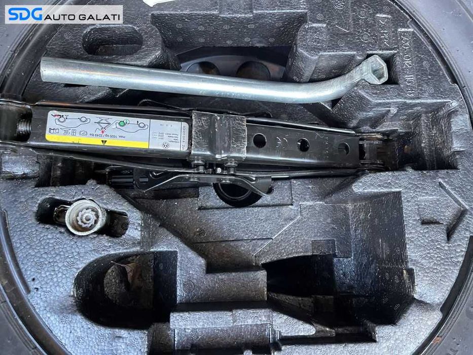 Spuma Suport Trusa Cric Coarba Cheie Roti VW Jetta 4 2011 - 2018