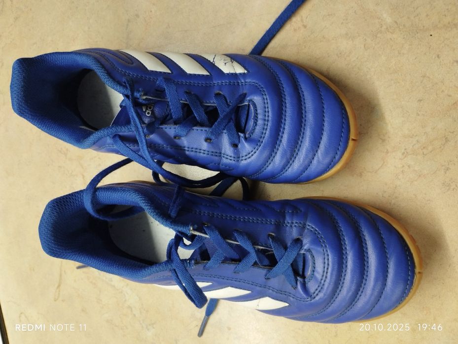 Футболни Обувки Adidas