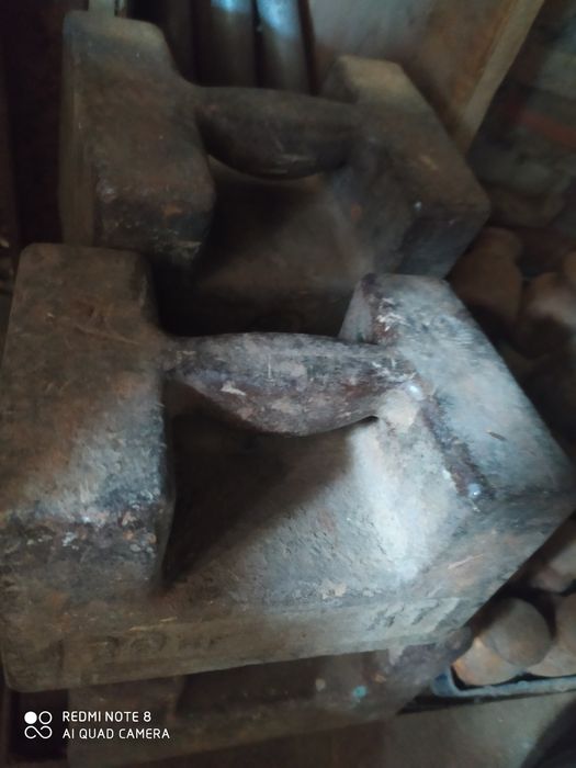 Гири весовые советские