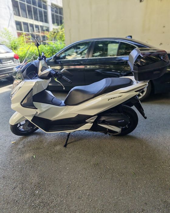 Honda PCX  125..