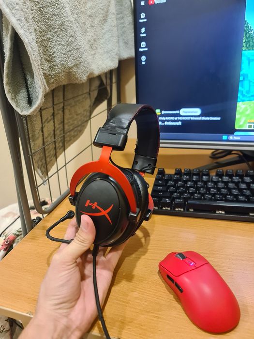 Игровой наушник hyperx cloud2