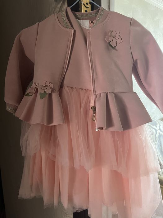 Продам детское платье