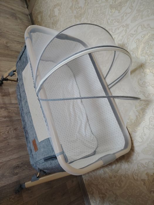 Кроватка детская