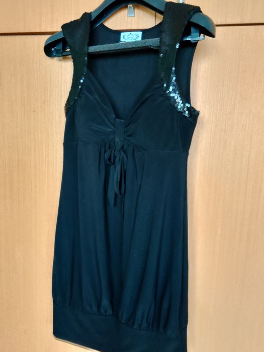 Дамски блузон за младо момиче