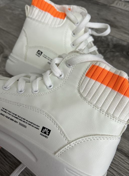 Новые сапожки 36 размер