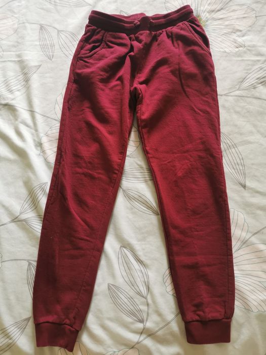 2 броя Спортни панталони OVS ръст 134-140см + подарък