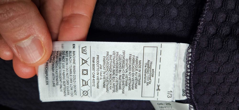 Bluza hanorac polar Adidas Terrex - masura M nou cu eticheta
