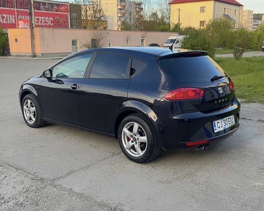 SEAT Leon 2012 — imagine 2