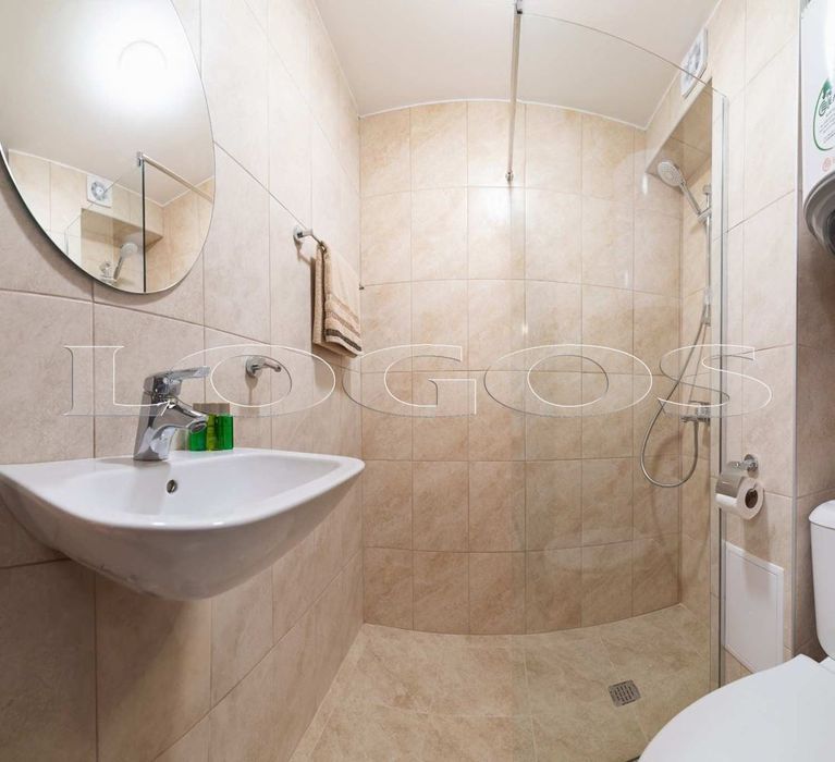 Продава се Двустаен апартамент в Варна, Гръцка махала - 42 кв.м за 4643 €/кв.м - Снимка #8