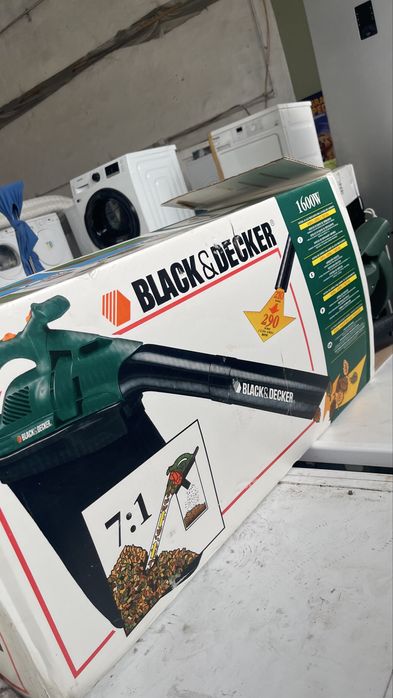 Aspirator suflantă/frunze Black & Decker 1600W, model GW250-X