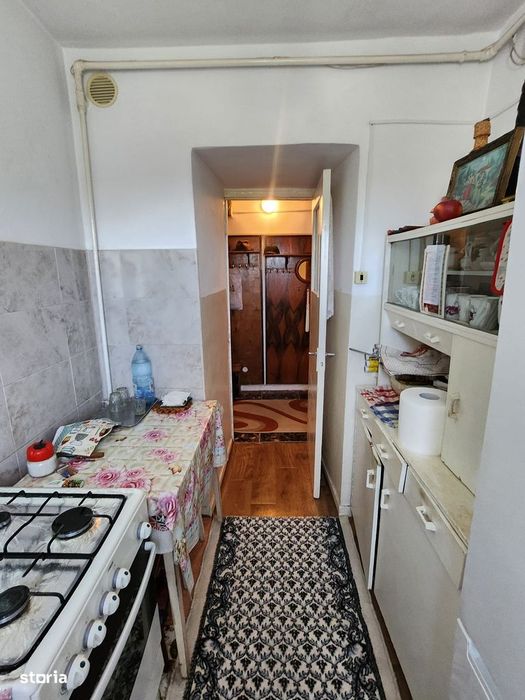 2 Camere semidecomandat zona Milcov langa pod — fotografia 3