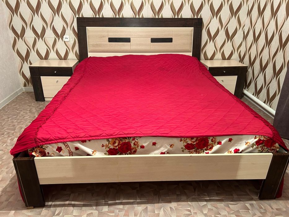 Спальный гарнитур