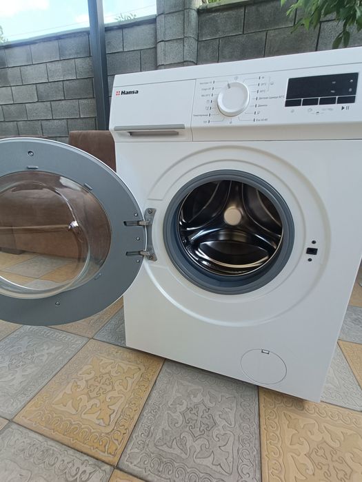 Продается б/у стиральная машинка