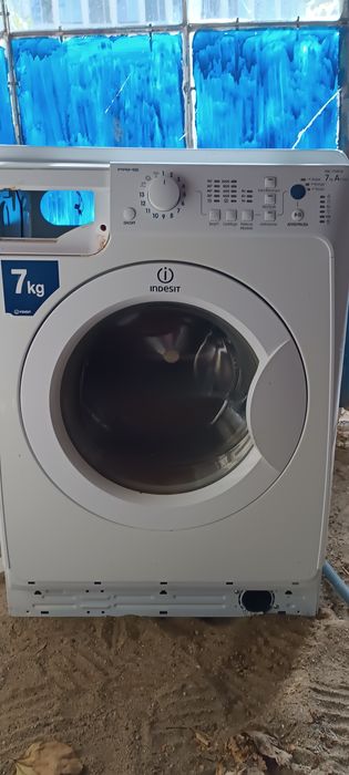 Пералня Индезит на части горна Оряховица