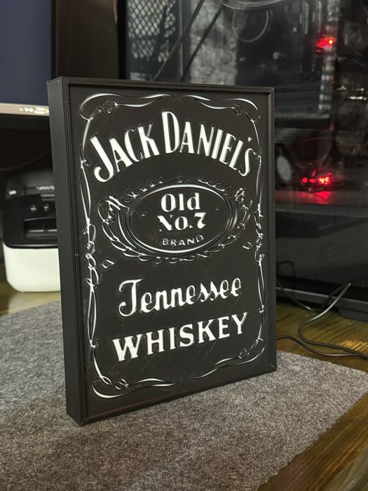 Decor LED Jack Daniel’s printat 3D