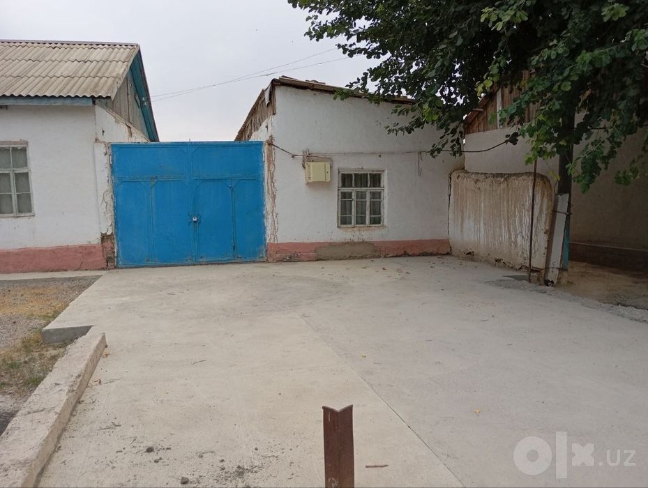 Vokzalda hovli sotiladi