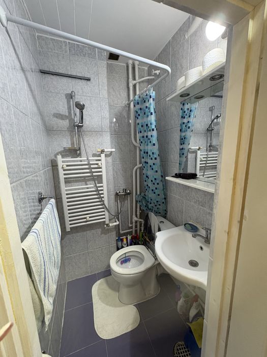 Apartament 2 camere de vanzare