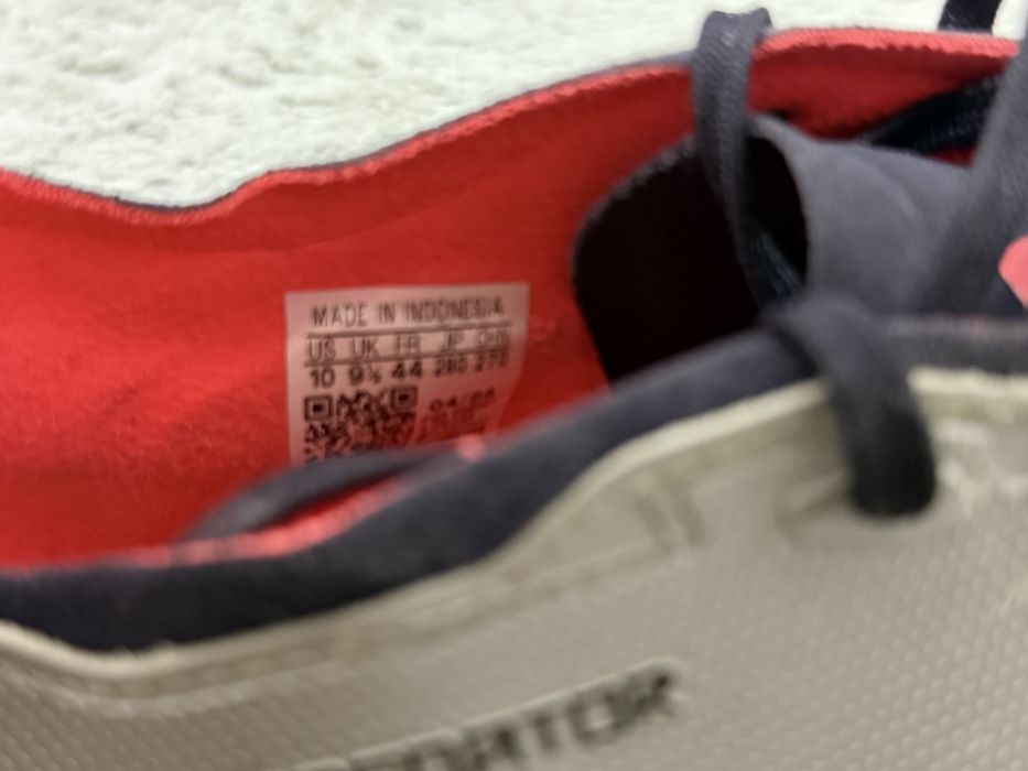 Футболни бутонки Adidas – размер 44