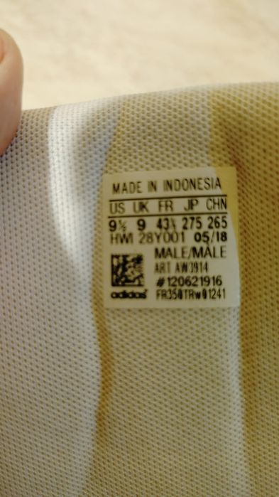 Vand adidasi adidas,stare foarte buna marime 43