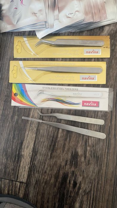 Для наращевания ресниц