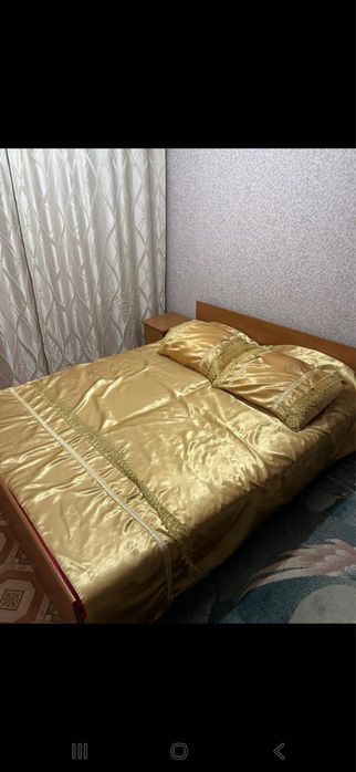 Спальные гарнитуры