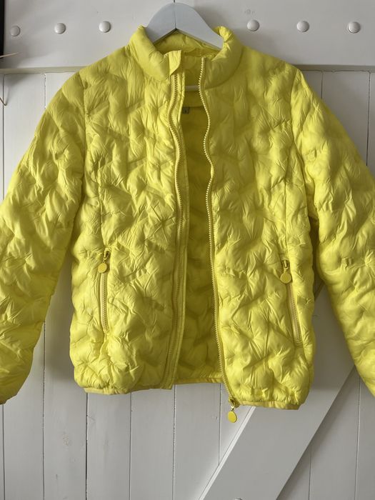 Дамско яке /пухенка в неоново жълто