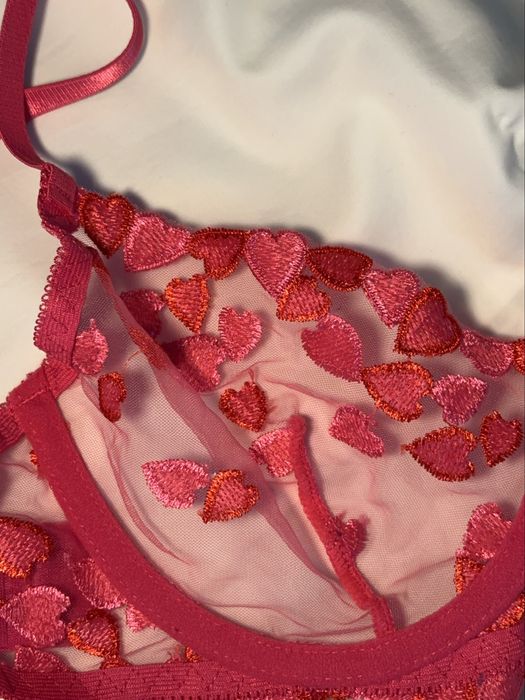 Нижнее белье комплект сердечки