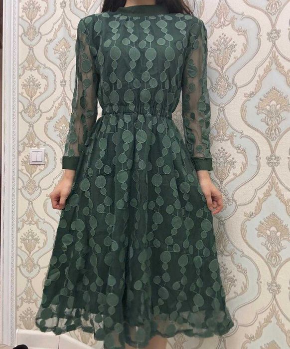 Продам Костюм, Платья !