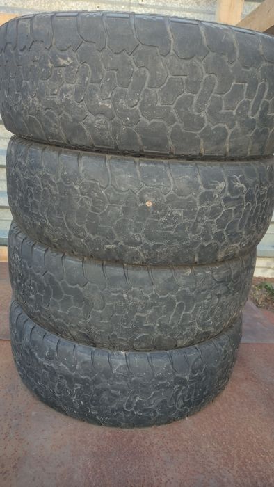 Продам б/у резину