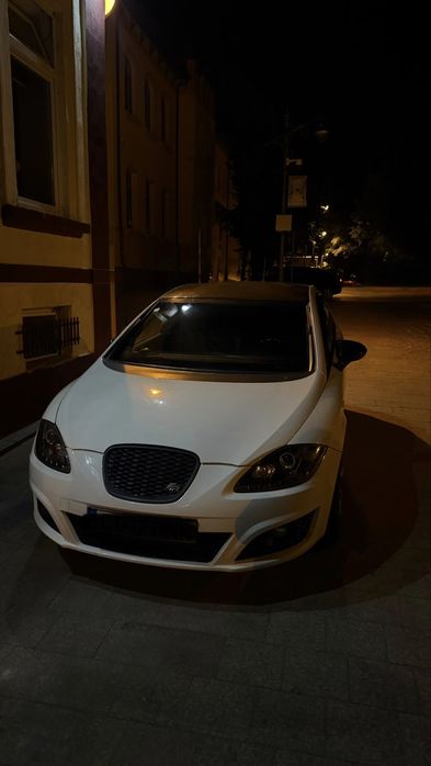 SEAT Leon 2011 — imagine 2
