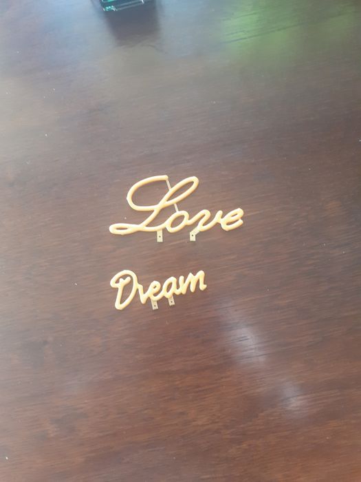 Светещи надписи 3v