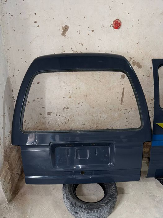 Damas ramasi va eshiklari sotiladi