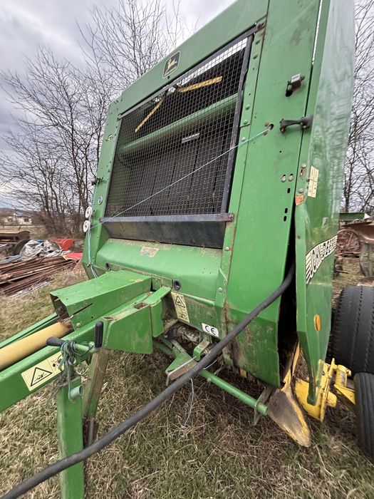 Balotiera rotunda John deere 580