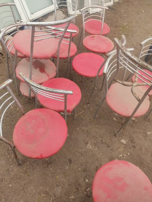 Ошхона стуллари срочно сотилади