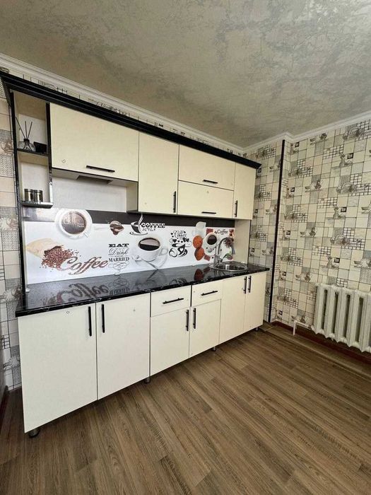 2 хоналик квартира 5 кават кирпичный дом, шарк 1, нурафшон