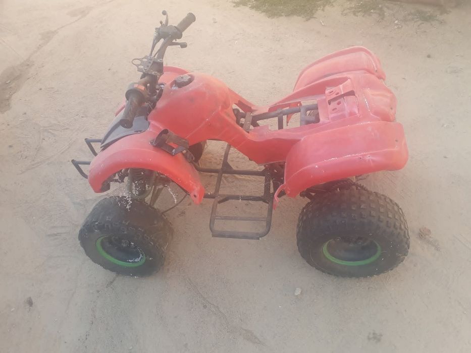 Продавам две атевета,скутер направен тротинетка