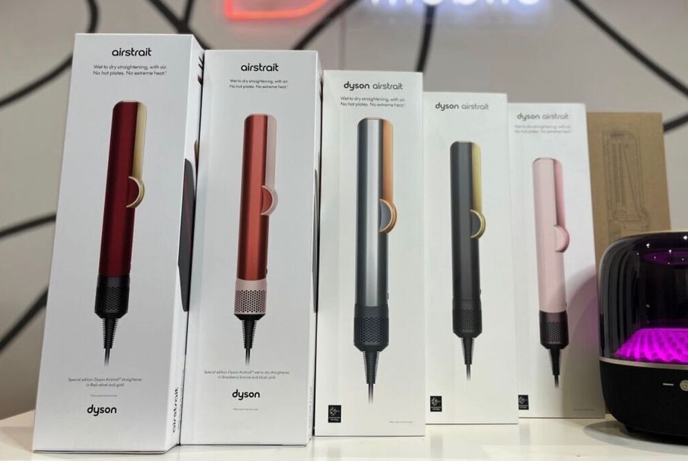 Продам Новый Цвет Dyson Airstrait Выпрямитель в комплекте Расчески