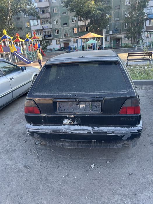Volkswagen Golf 2