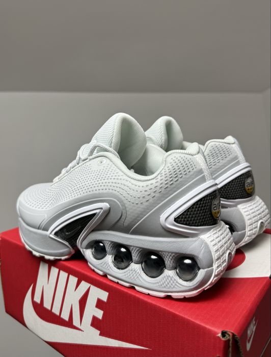 Nike Air Max DN Light Grey