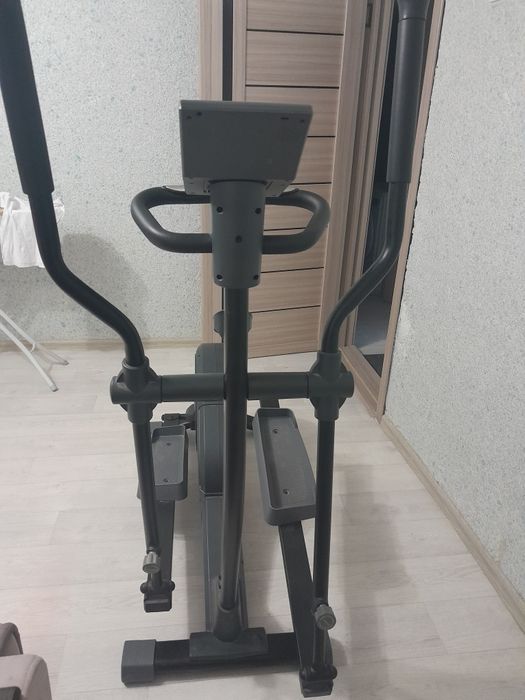 Элиптический тренажёр